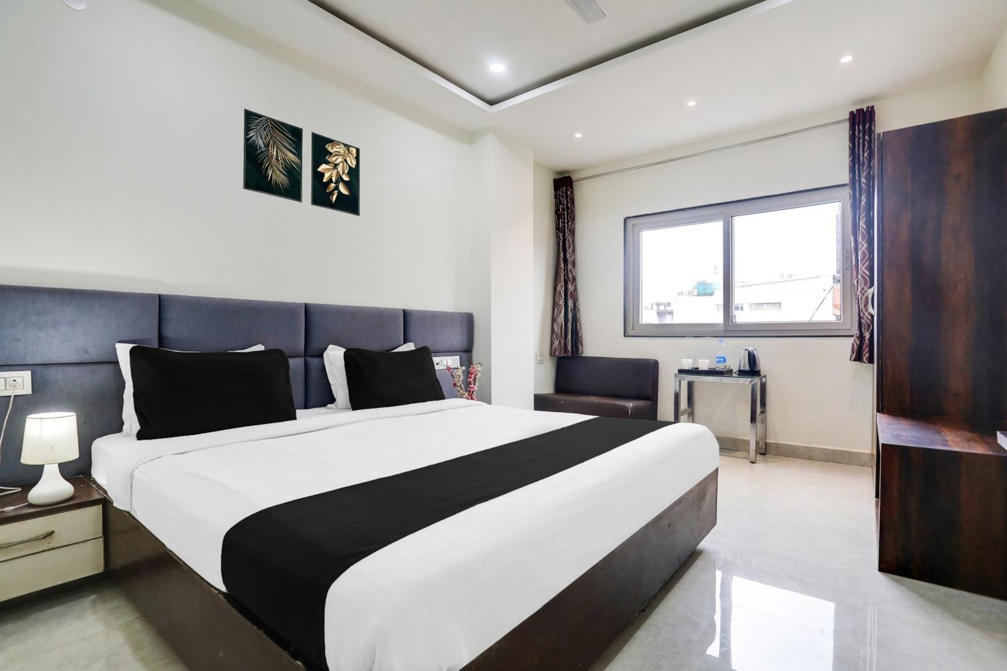 Super Collection O Mp Nagar Hotel Bhopal Ngoại thất bức ảnh