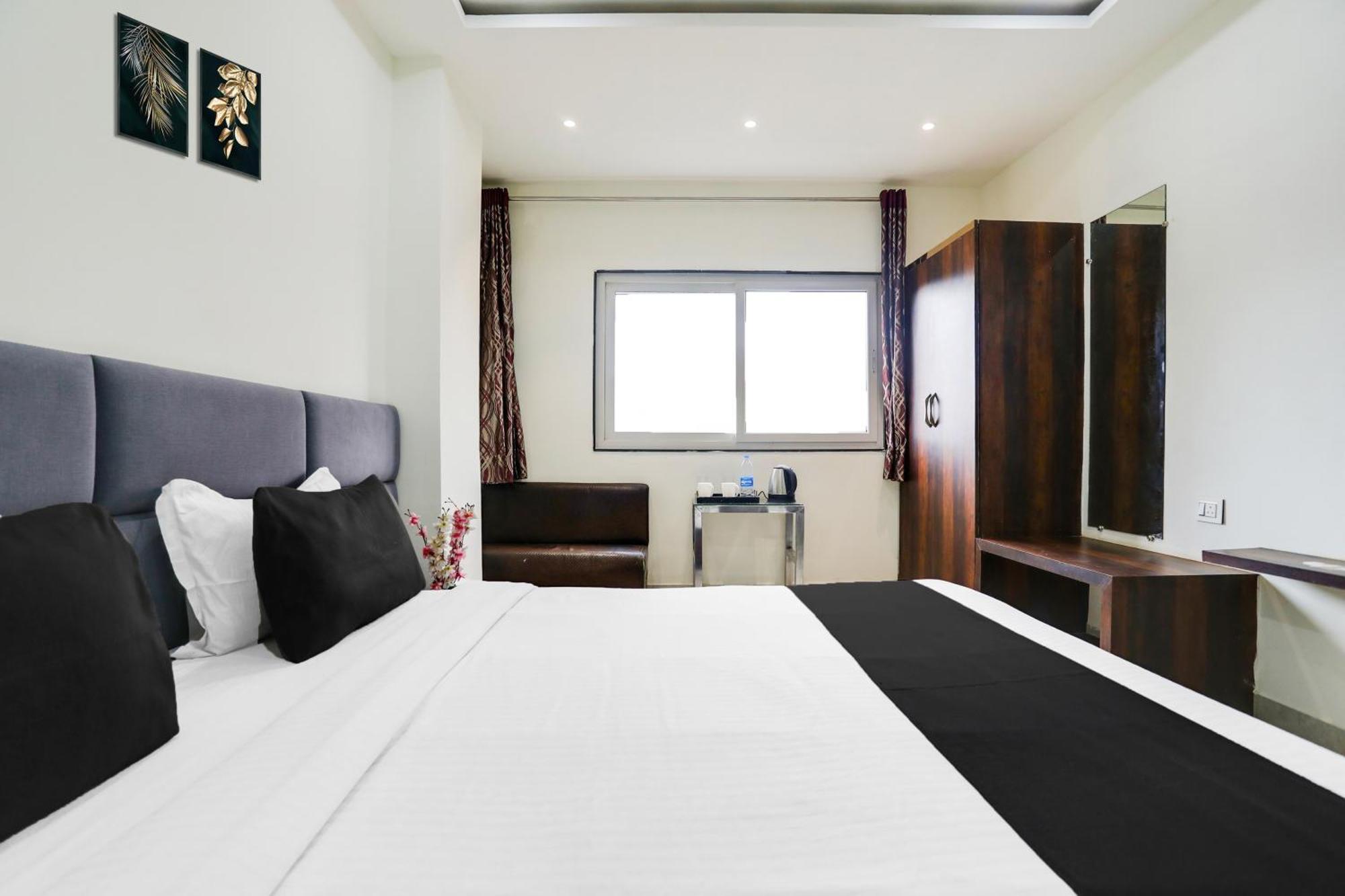 Super Collection O Mp Nagar Hotel Bhopal Ngoại thất bức ảnh