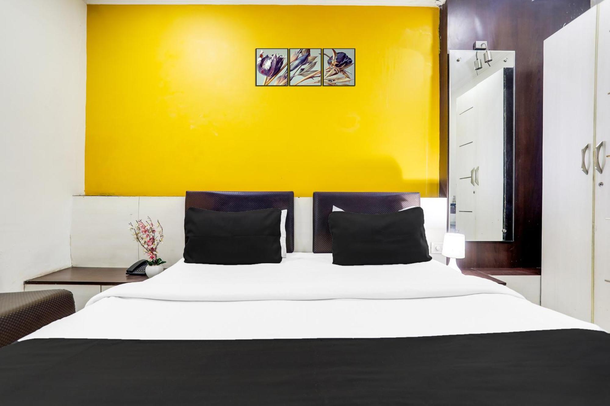 Super Collection O Mp Nagar Hotel Bhopal Ngoại thất bức ảnh